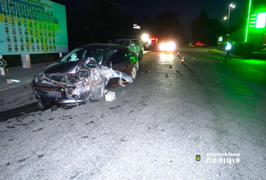 У лікарню потрапили пасажири, 2003 та 2006 років народження