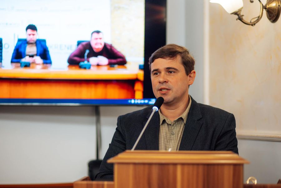 Андрій Найда розповів про свою діяльність під час онлайн-трансляції