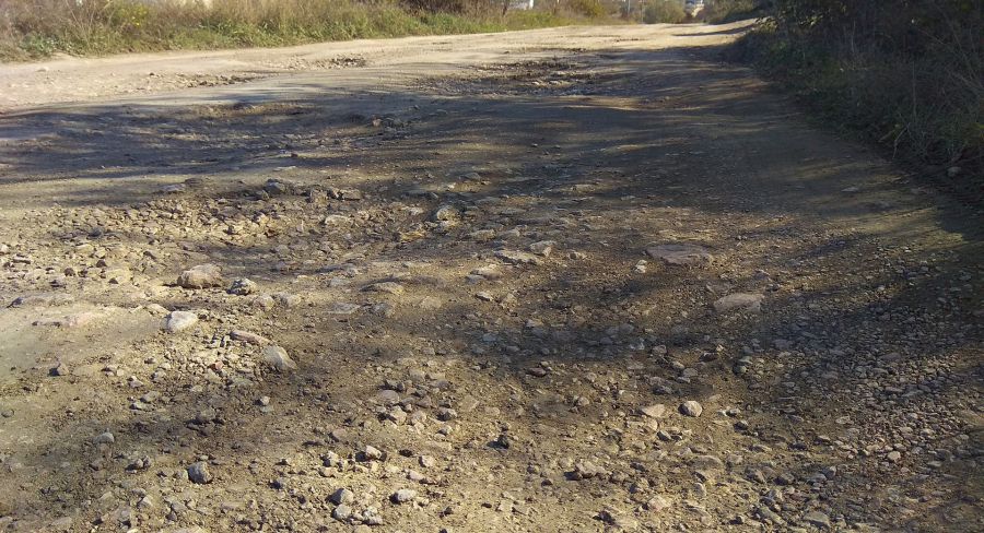 Ілюстроване фото. Владу у Калуші просять упорядкувати дорогу