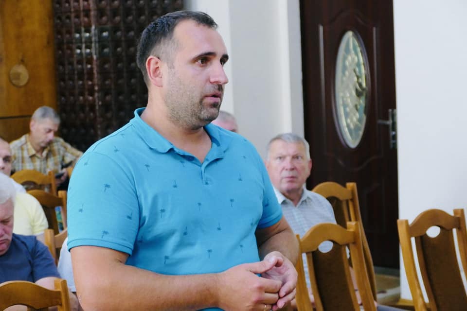 Василь Тимчишин озвучив претензії до перевезень жителів сіл. Фото: Калуська міська рада