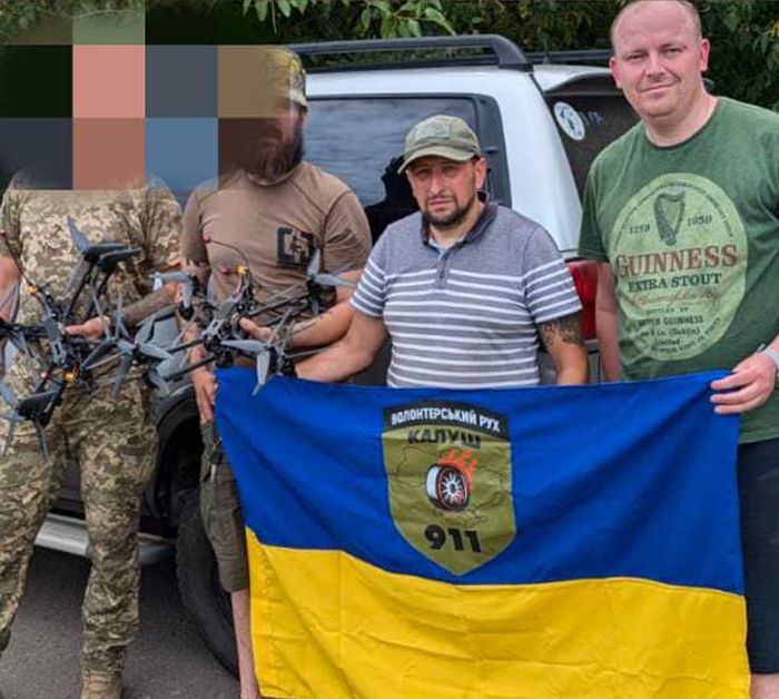 Чотири FPV-дрони передали калуським "Левам" з 79 батальйону Сил територіальної оборони ЗСУ
