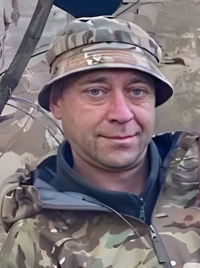 Вічна пам'ять захиснику і співчуття рідним!