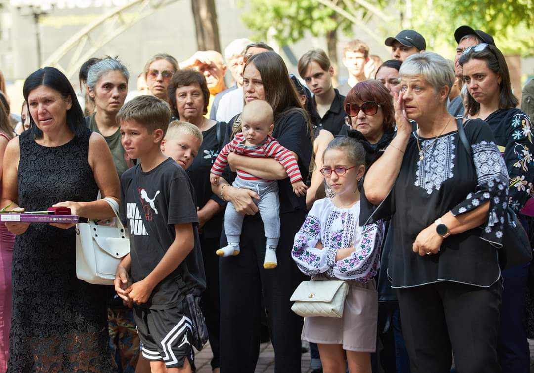 537 франківців, які мужньо захищали нас від ворога, поховані на різних кладовищах громади