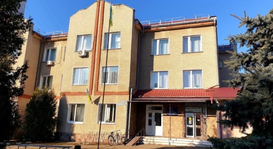 На послуги із лікування і підготовки до протезування на одну особу передбачено 24 986 гривень на рік