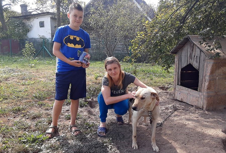 Найбільше за своїм собакою сумував Ромчик, каже, що часто бачив його уві сні. Фото: Укрінформ