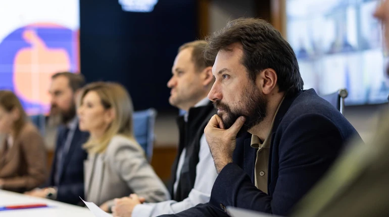 Андрій Сташків розповів, яка сума коштів на зарплати вчителям передбачена на наступний рік