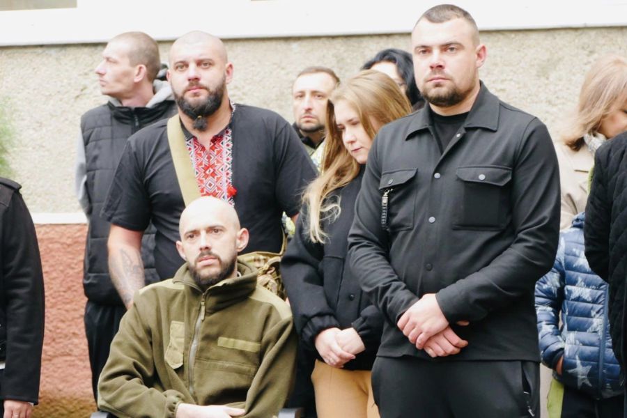 На урочистості завітав і виступив сержант Олег Дюг "Рембо"