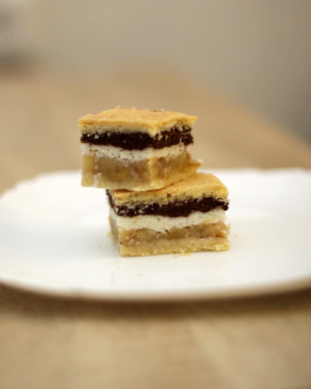 Випікати все разом при 180 градусів, без конвекції, на середній полиці, 35 хвилин плюс мінус