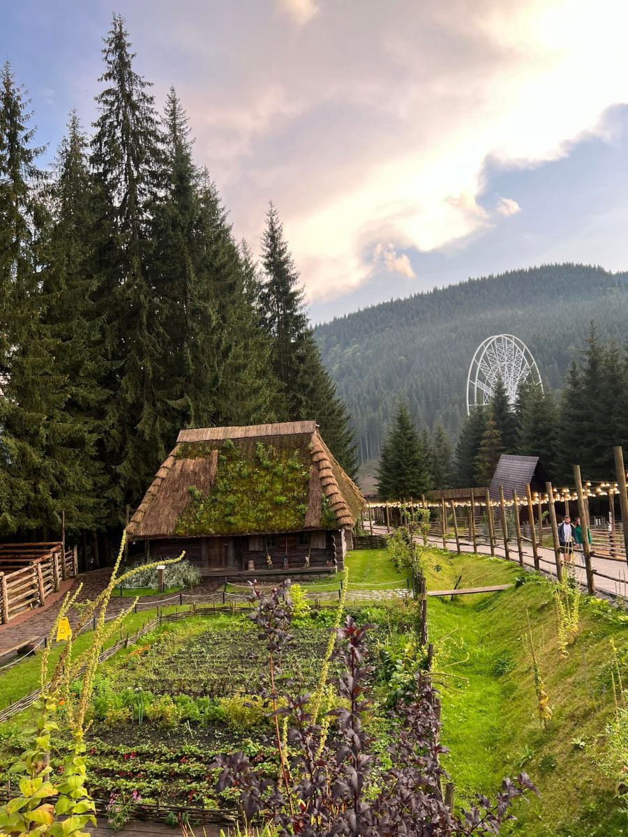 На третьому місці за доходами в туристичній галузі — Івано-Франківська область. Фото: Буковель/Фейсбук