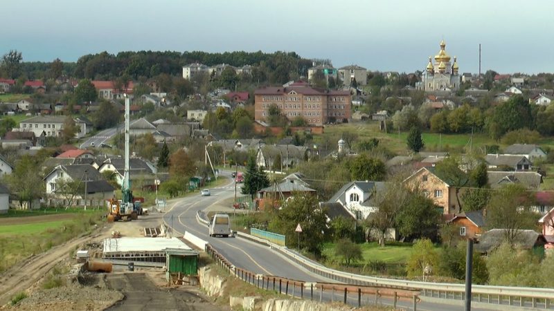 Ілюстроване фото. У Боднарові провели ямковий ремонт гудронатором — 134 кв. метри