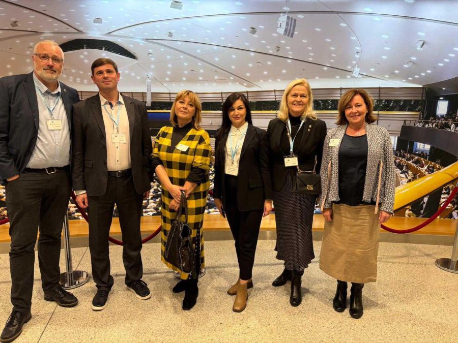 Калуську громаду на заході представляли Андрій Найда,  Наталія Табачук і Мар'яна Витвицька