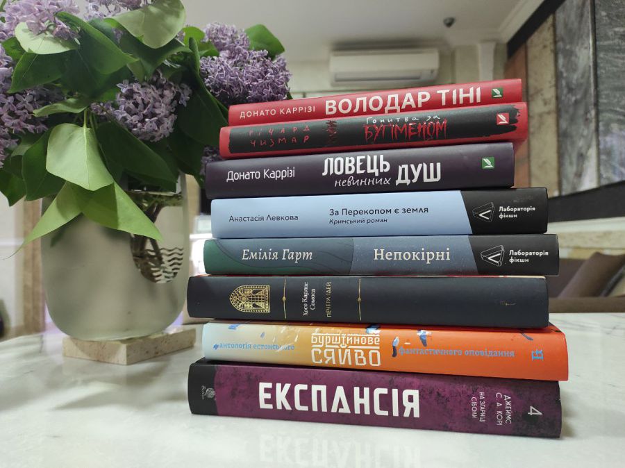 Зібрані книги вже поповнили полиці Орловської бібліотеки