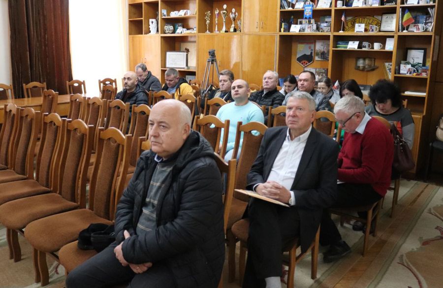 На засіданні штабу представник «Костанзи» повідомив, що тепло на місто подають на 50%. Фото: Калуська міська рада