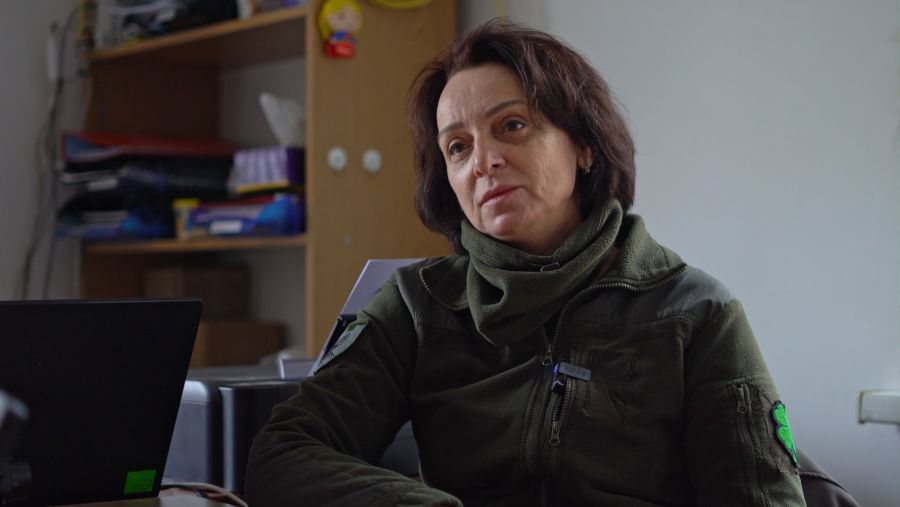 "Я думками досі на фронті — у спілкуванні, в листуванні", — каже "Скарлєт". Фото: архів Наталії Скарлат і "Вікна"