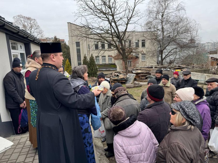 Калушани отримали солодкі подарунки