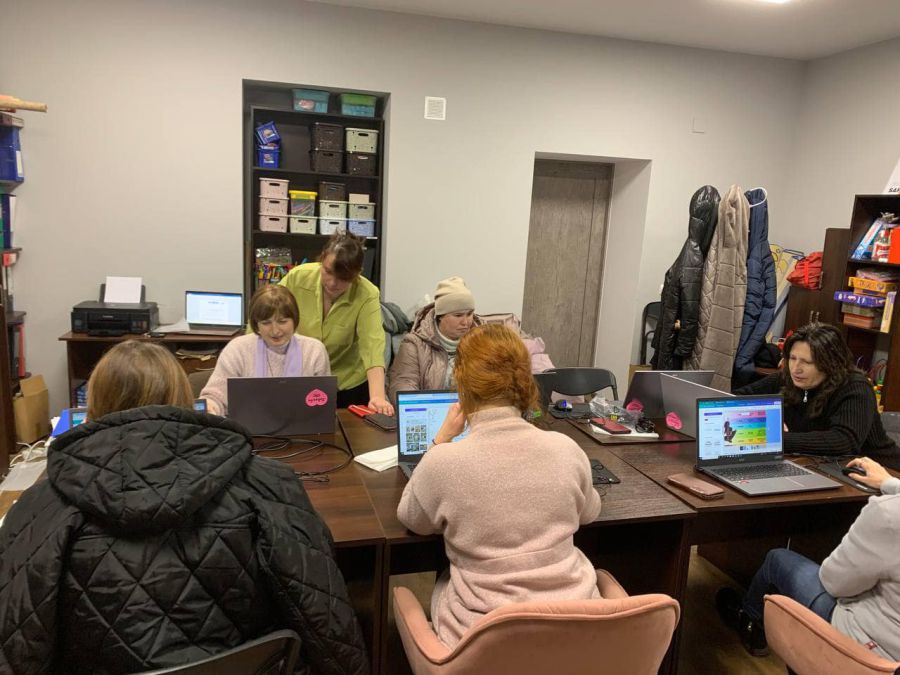 Калушан запрошують взяти участь у заняттях. Фото: Благодійний фонд "Крила підтримки"