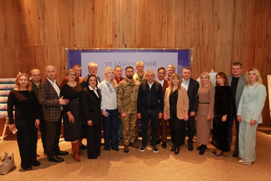 У підсумку кілька годин жвавих торгів принесли 8 млн 444 тисячі гривень