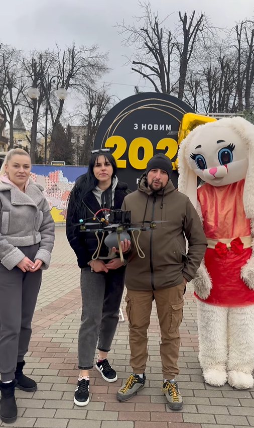 У центрі міста встановили фонозону та новорічну ялинку