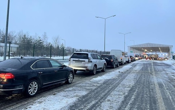 Ілюстроване фото. Водночас суттєвої переваги в’їзду в Україну над виїздом не спостерігається