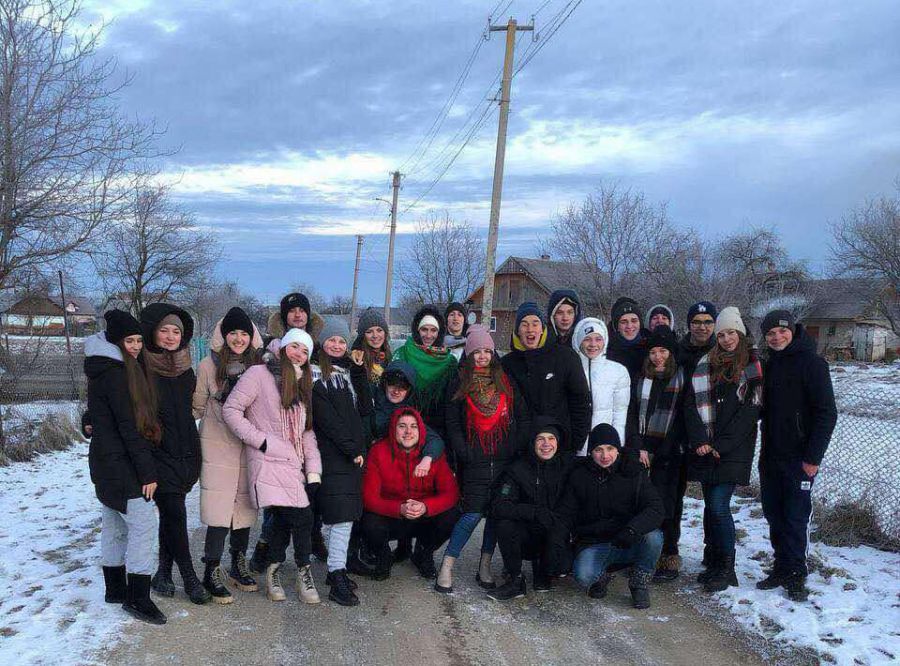 Наколядовані пожертви діти спрямували на відкриті збори двох воїнів-тужилян