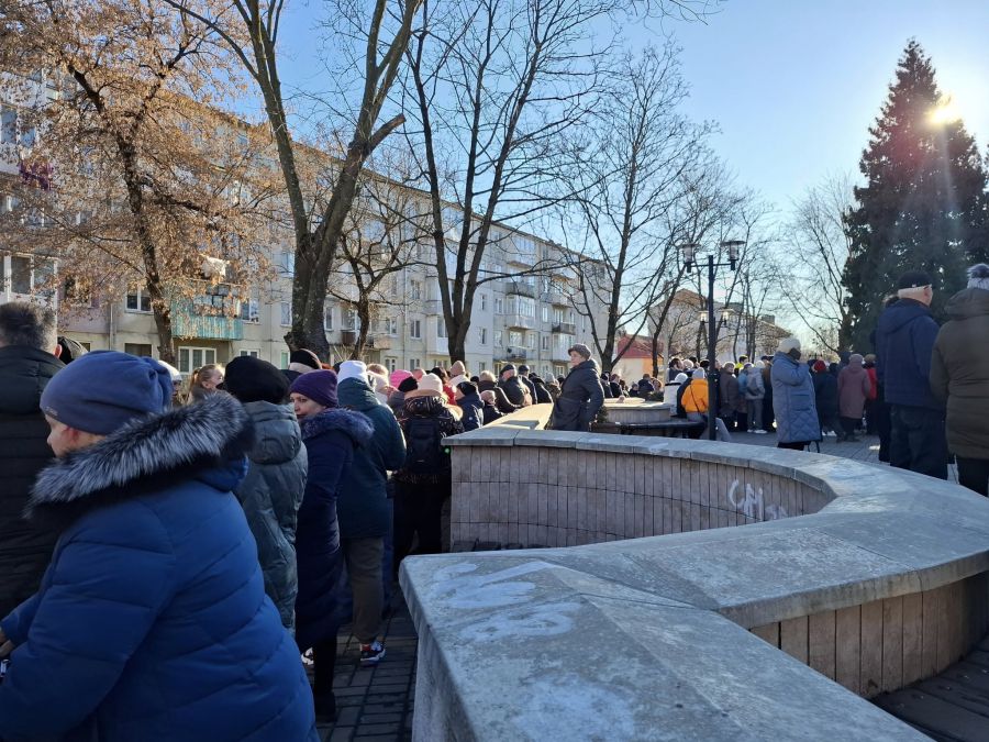 На слухання прийшло більш ніж вдвічі більше людей, ніж вміщає ПК "Юність". Фото: Natalia Pavlechko-Barnich/Фейсбук