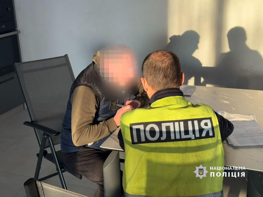 Суд невдовзі обере підозрюваним запобіжний захід