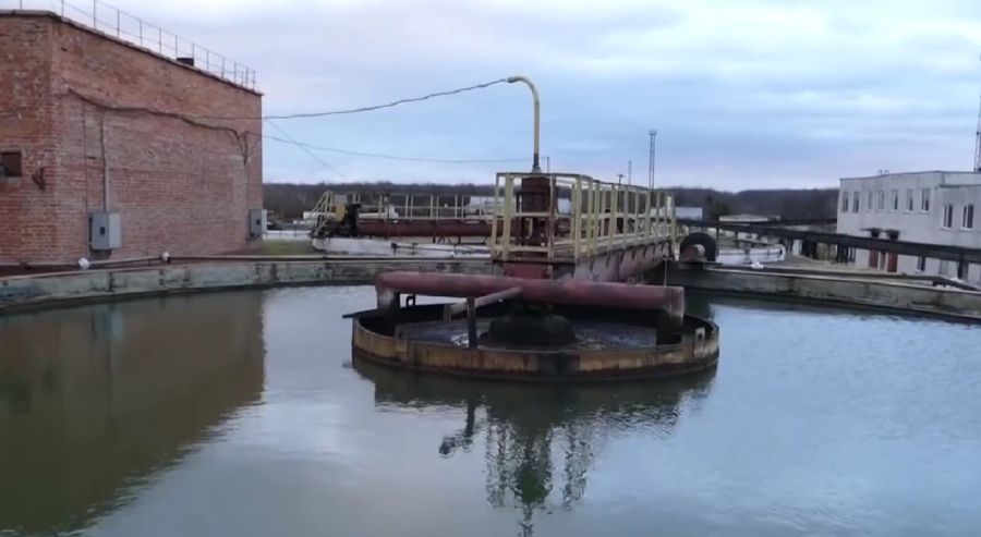 Міська рада звернеться до «Карпатнафтохіму» зменшити тарифи на очищення стоків, щоб зменшити ціну і для населення