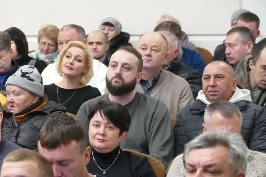 Ініціативу громадських слухань підтримали депутати лише трьох з дев’яти фракцій. Фото: Калуська міська рада