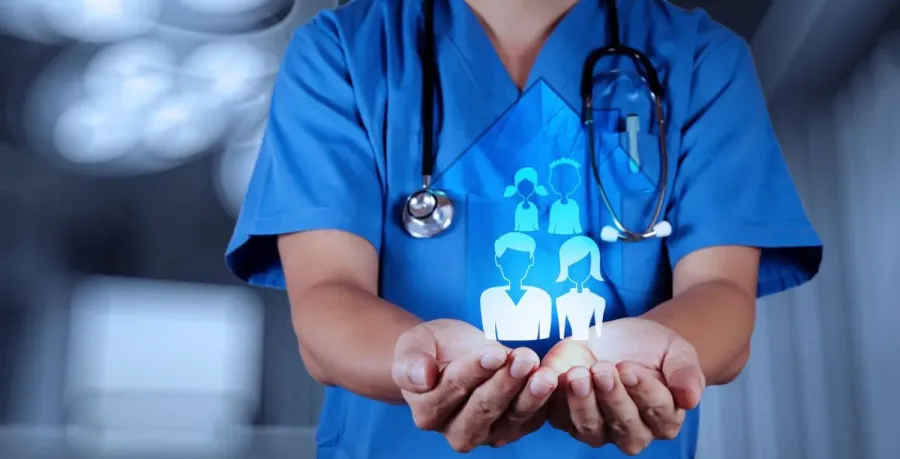 Ілюстроване фото. Раніше медичні заклади могли забронювати лише до 50% військовозобов'язаних чоловіків