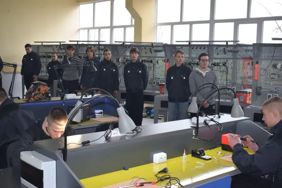 Навчально-практичний центр оснащений високотехнологічним обладнанням