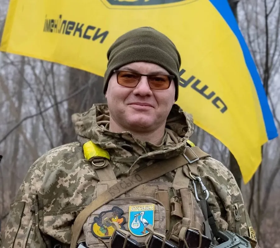 Боєць отримав нагороду на Покровському напрямку. Фото: відділення комунікацій 68 ОЄБр імені Олекси Довбуша