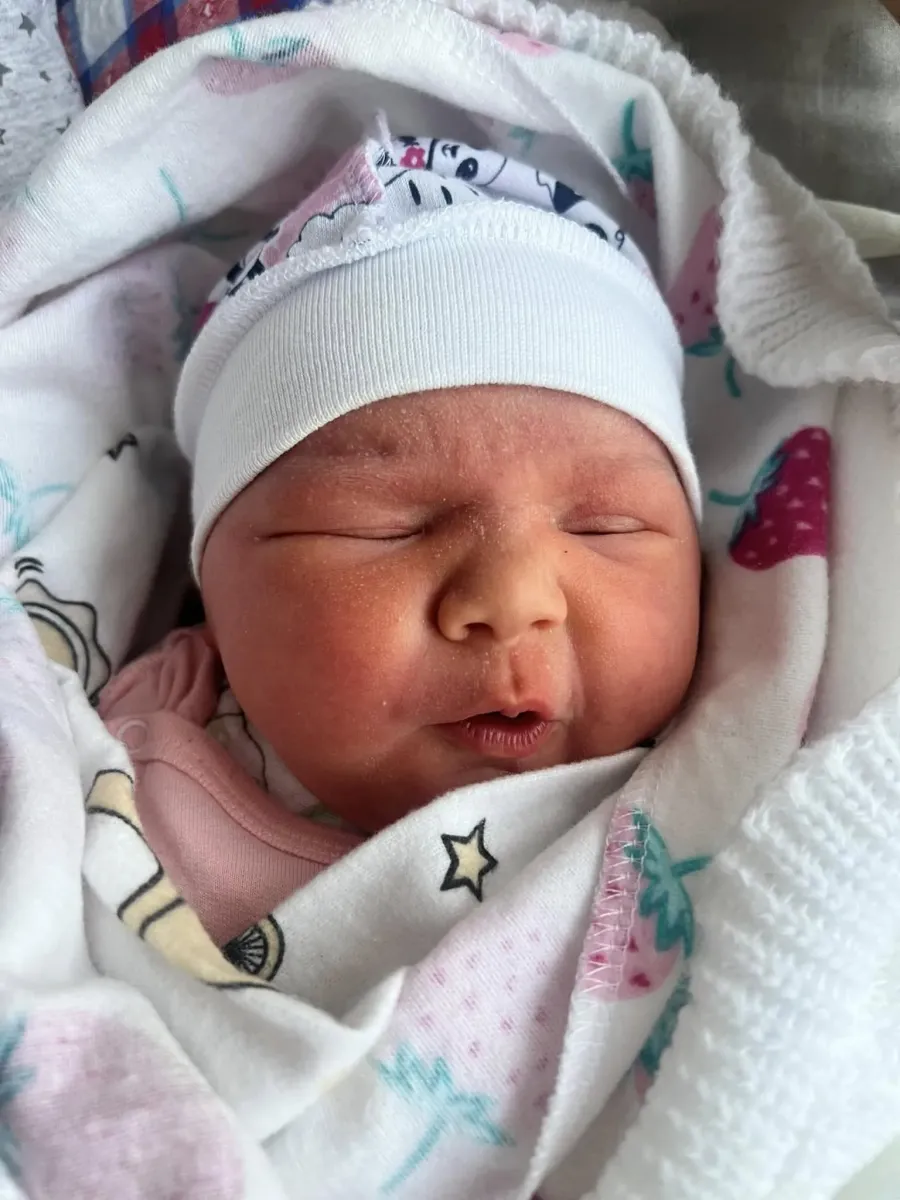 У сім’ї народилася ще одна донечка