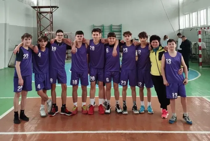 Юні баскетболісти з Калуша вибороли "бронзові" нагороди