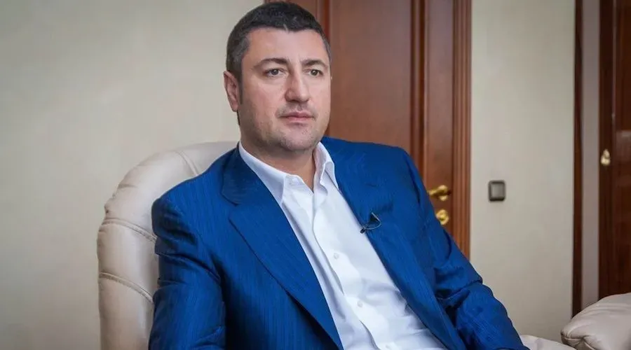 Загалом НБУ стягує в судовому порядку з Олега Бахматюка близько 7,9 млрд грн