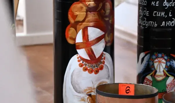 На аукціоні було продано 32 унікальні лоти