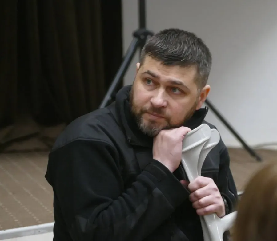 "Якщо немає ротації, хтось списався і для них проводять змагання... А хто не міг списатися?", — висловився ветеран. Фото: Калуська міська рада