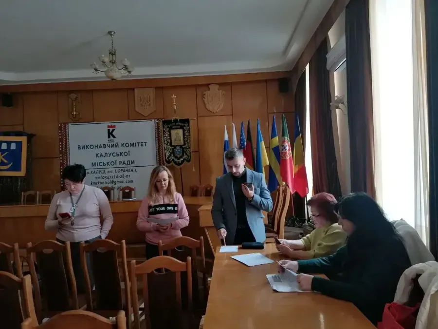 Робочу групу очолив керуючий справами виконкому Олег Савка. Фото: Калуська міська рада