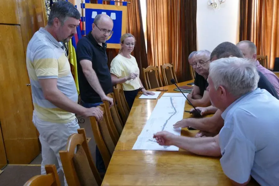 2023 року у Калуші обговорювали ідею кільцевої розв’язки на перехресті вулиці Євшана і бульвару Незалежності