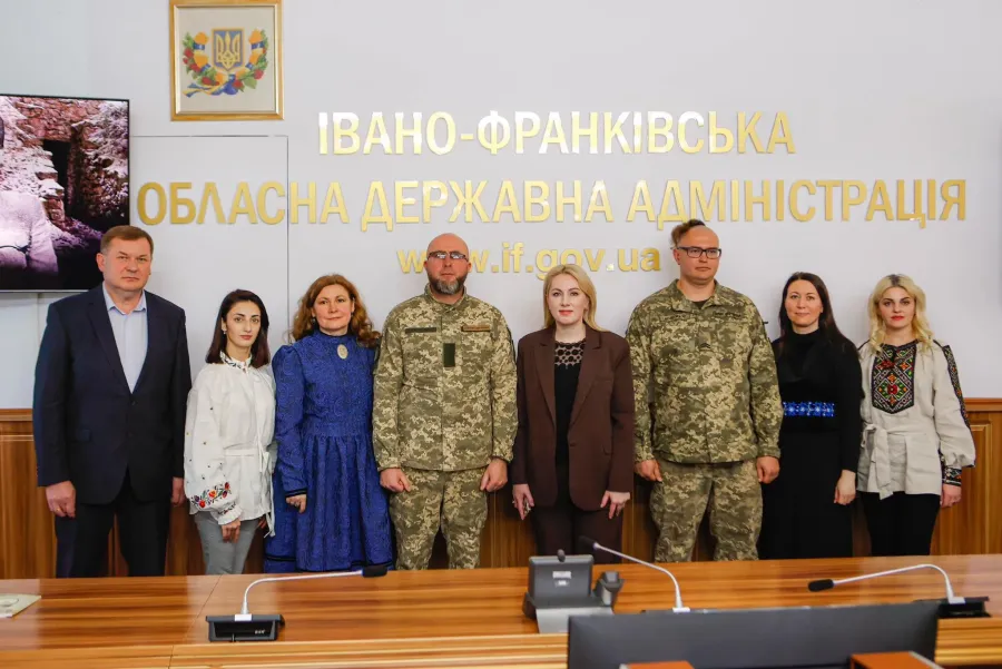 Авторів Прикарпаття відзначено у жанрі військової літератури