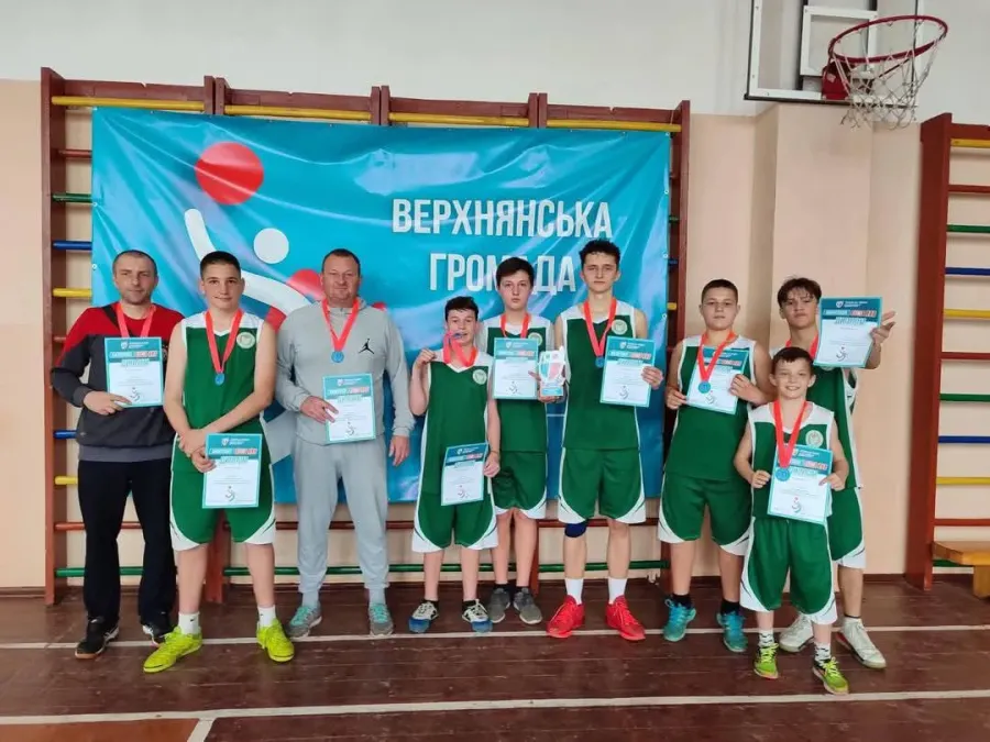 Баскетболісти Калуського ліцею №6 представлятимуть Калуський район на обласних змаганнях