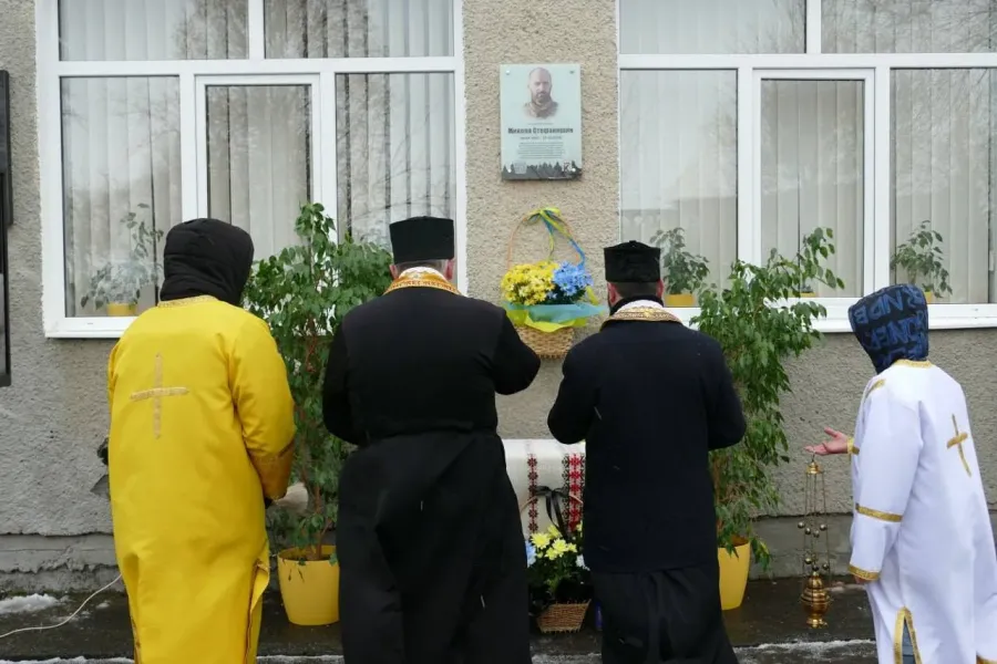 У листопаді 2023 року Микола Стефанишин став на захист України