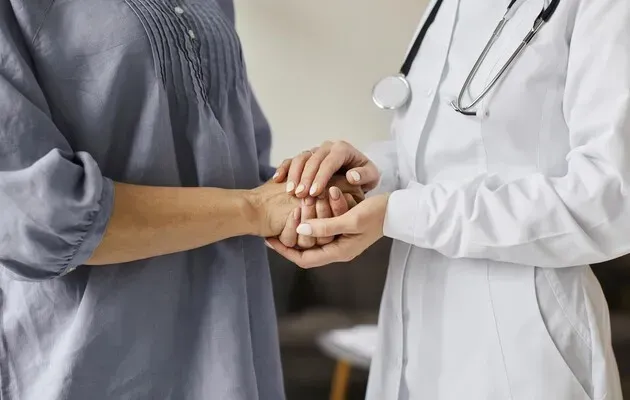 Ілюстроване фото. За чотири місяці року у Калуші виділили  допомогу на лікування 176 мешканцям 