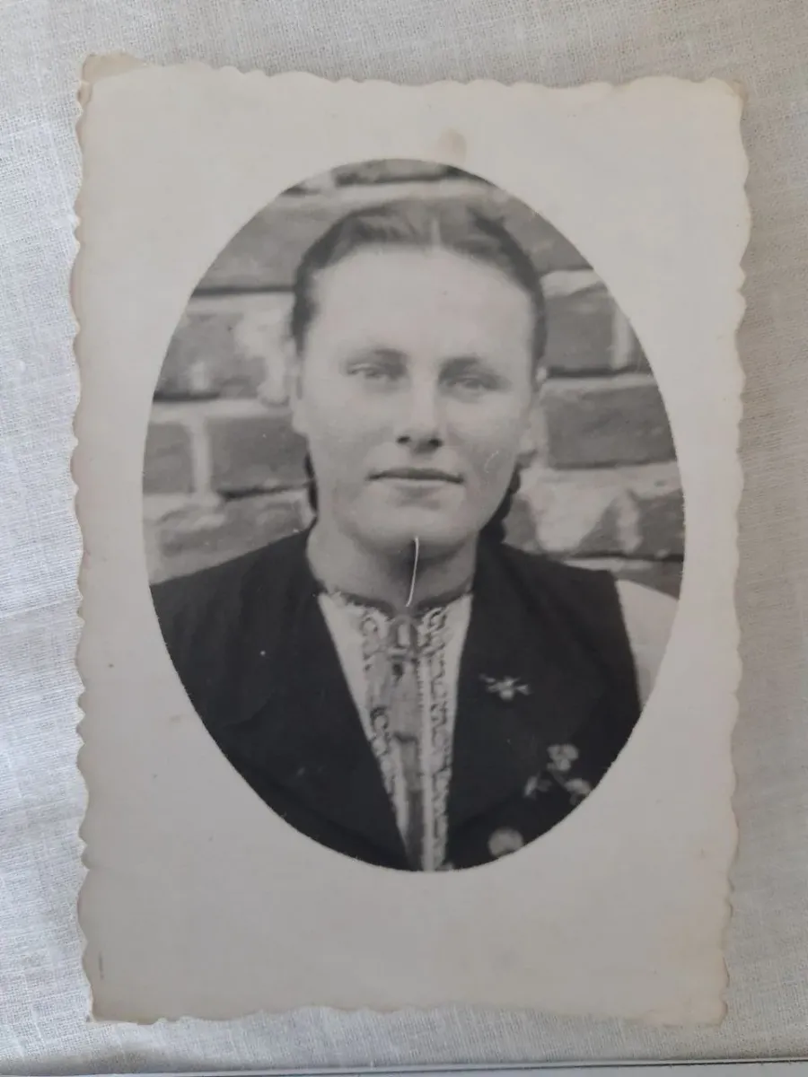 Під час допитів дівчина трималася мужньо, звинувачень у свій бік не приймала