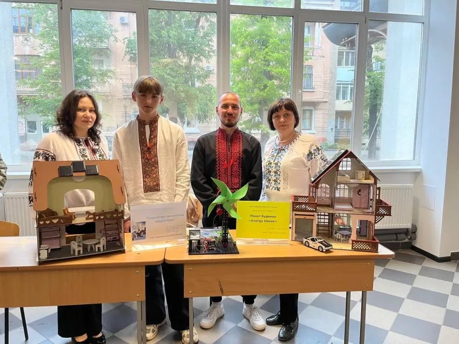Учні здобули призові місця за проєкти «Energy House» та «Сила вітру — екологічна енергетика»