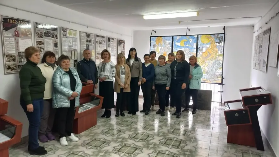 Виставка сформована зі стендів про репресії окупаційних режимів середини ХХ століття 