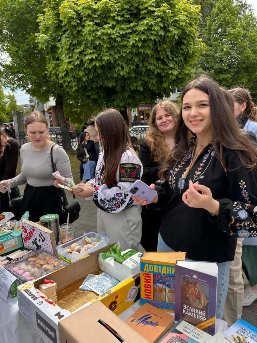 До ярмарку активно долучилися всі структурні підрозділи університету