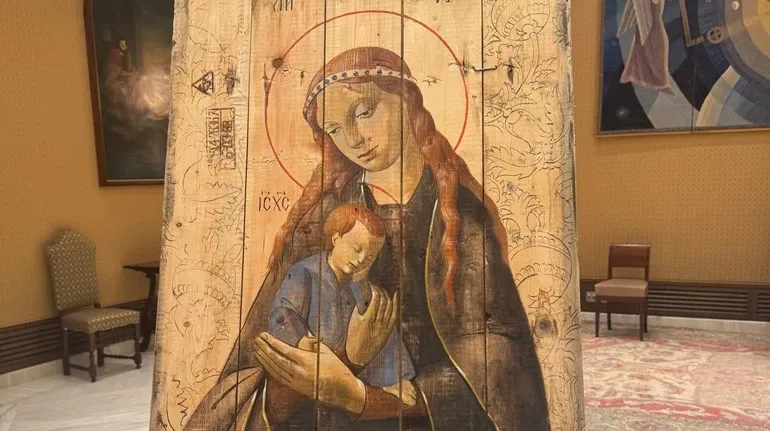 Ікона “Божа Матір з немовлям”. Фото: Офіс президента