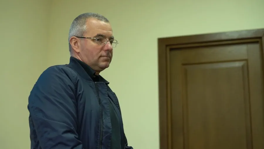 "Він був у стані шоку, як і я також. Багато курив, обличчя — білого кольору", — розповів Любомир Онуфрик про Тараса Барнича у день ДТП