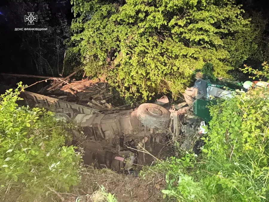 На місці ДТП працювали рятувальники