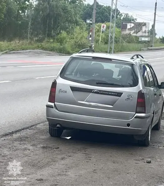 На водія патрульні склали адміністративні матеріали